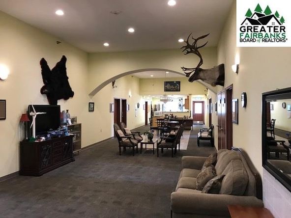 1521 Hilton Ave, Fairbanks, AK 99701